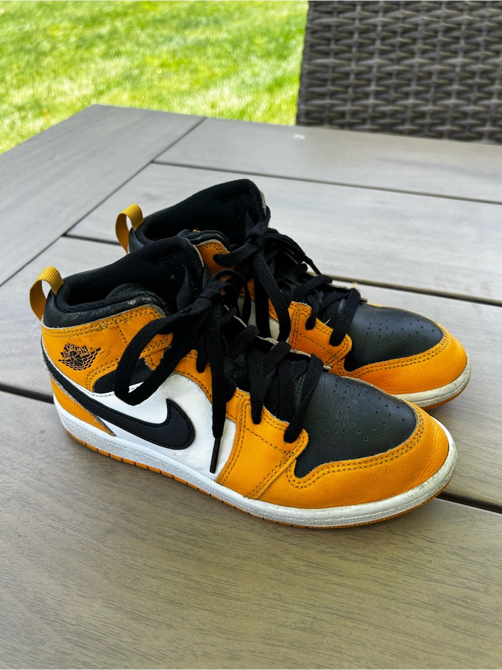Nike Air Jordan 1 Mid